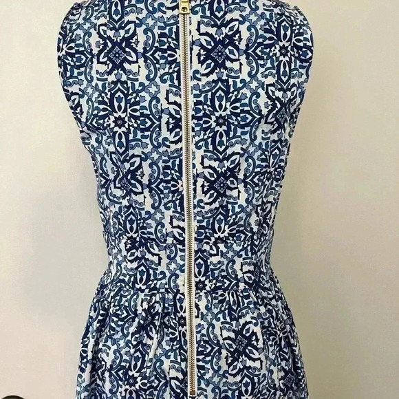 MILLY blue and white fit and flare dress with pockets - Picture 6 of 11